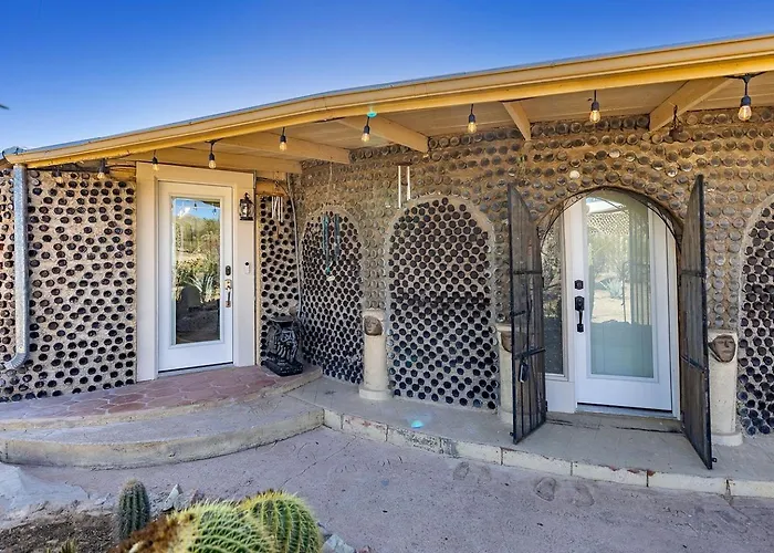 Enchanting Earth House With Kaleidoscope Glass Walls Near Saguaro National Park In Tucson, Arizona Holiday home Tucson